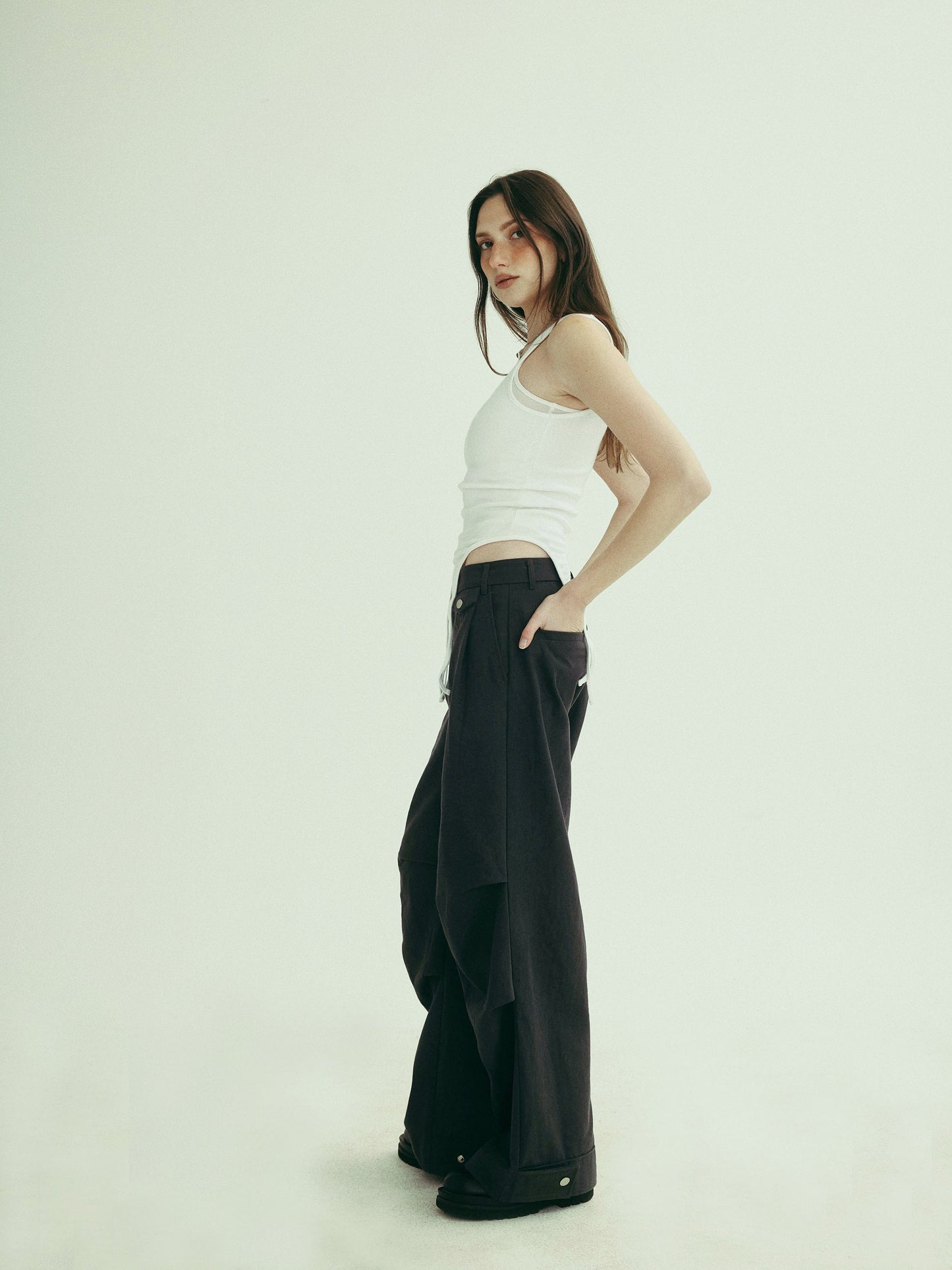 BEEKEI pant - charcoal