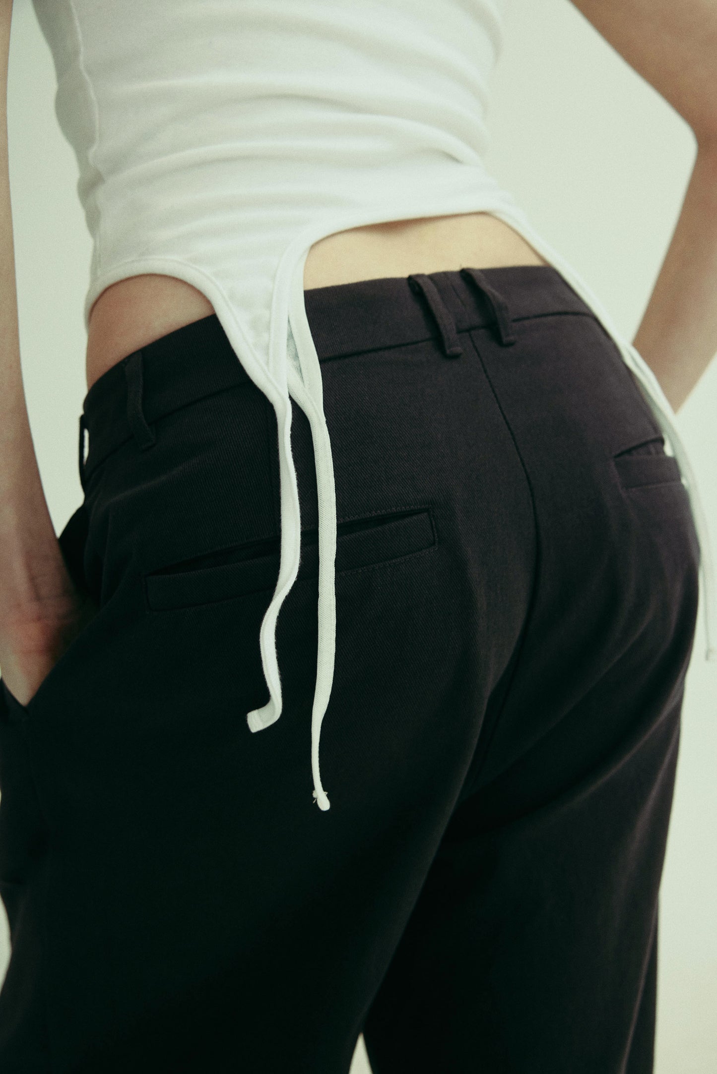BEEKEI pant - charcoal