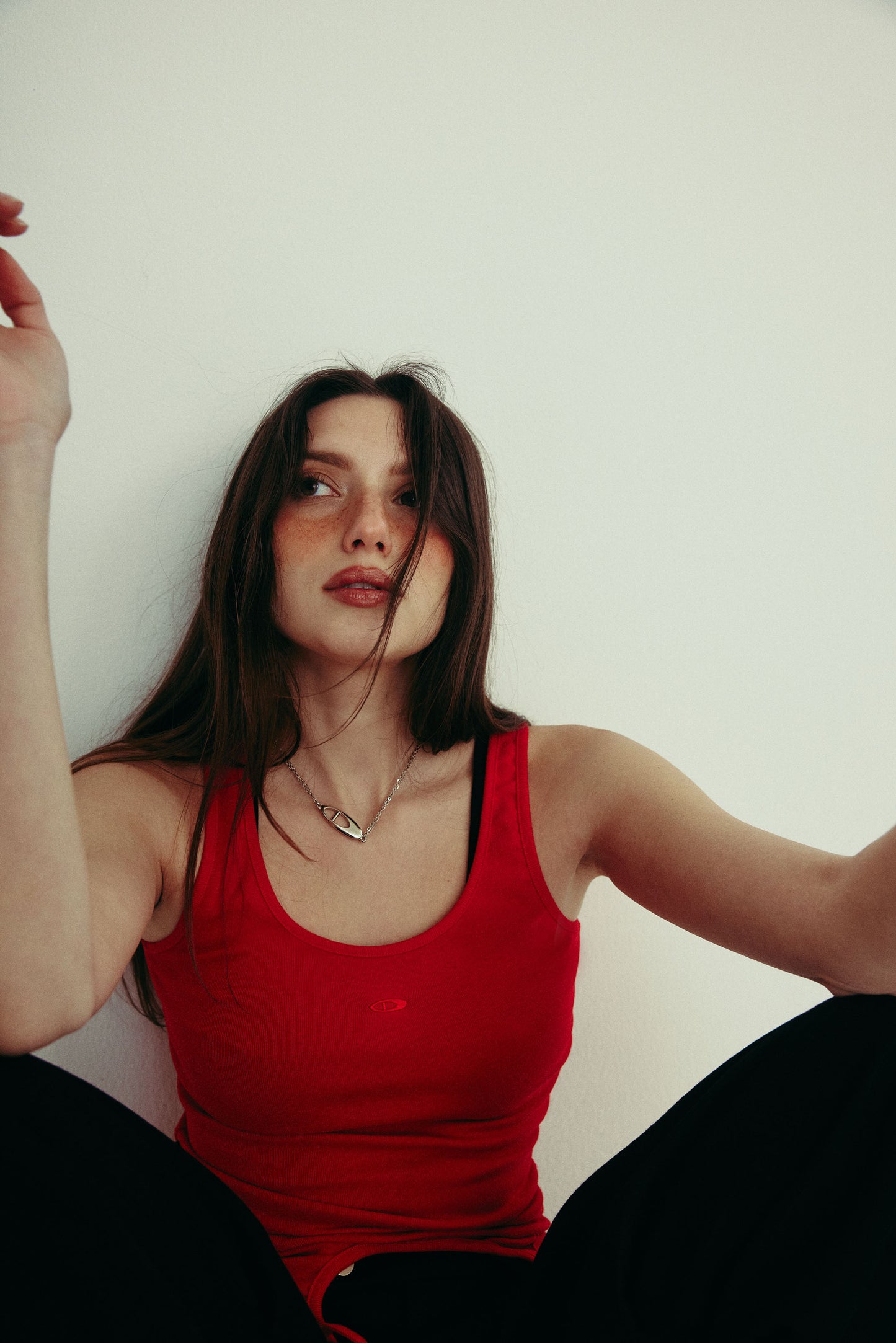 JUSTINE tank - cherry red