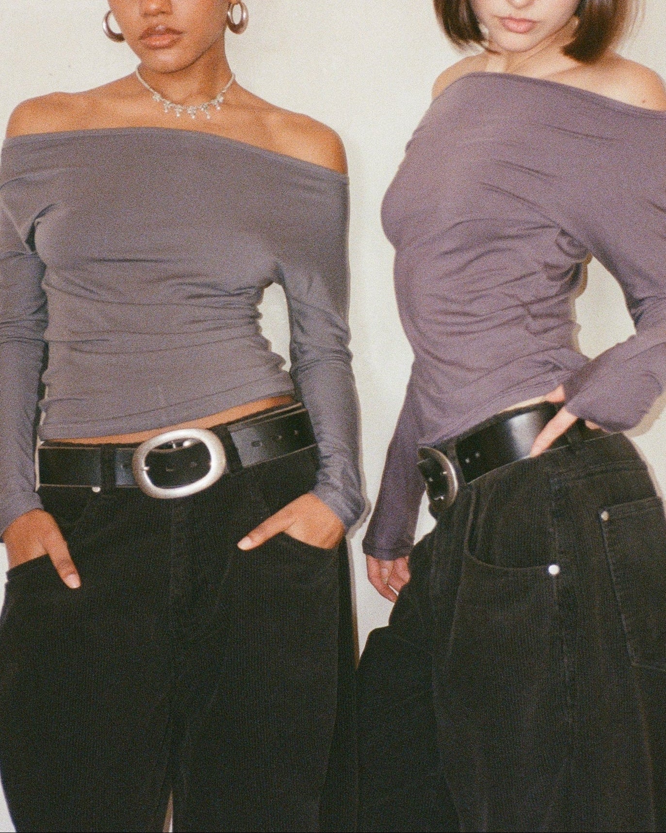 HINA corduroy pants - Patina Black - uniform person