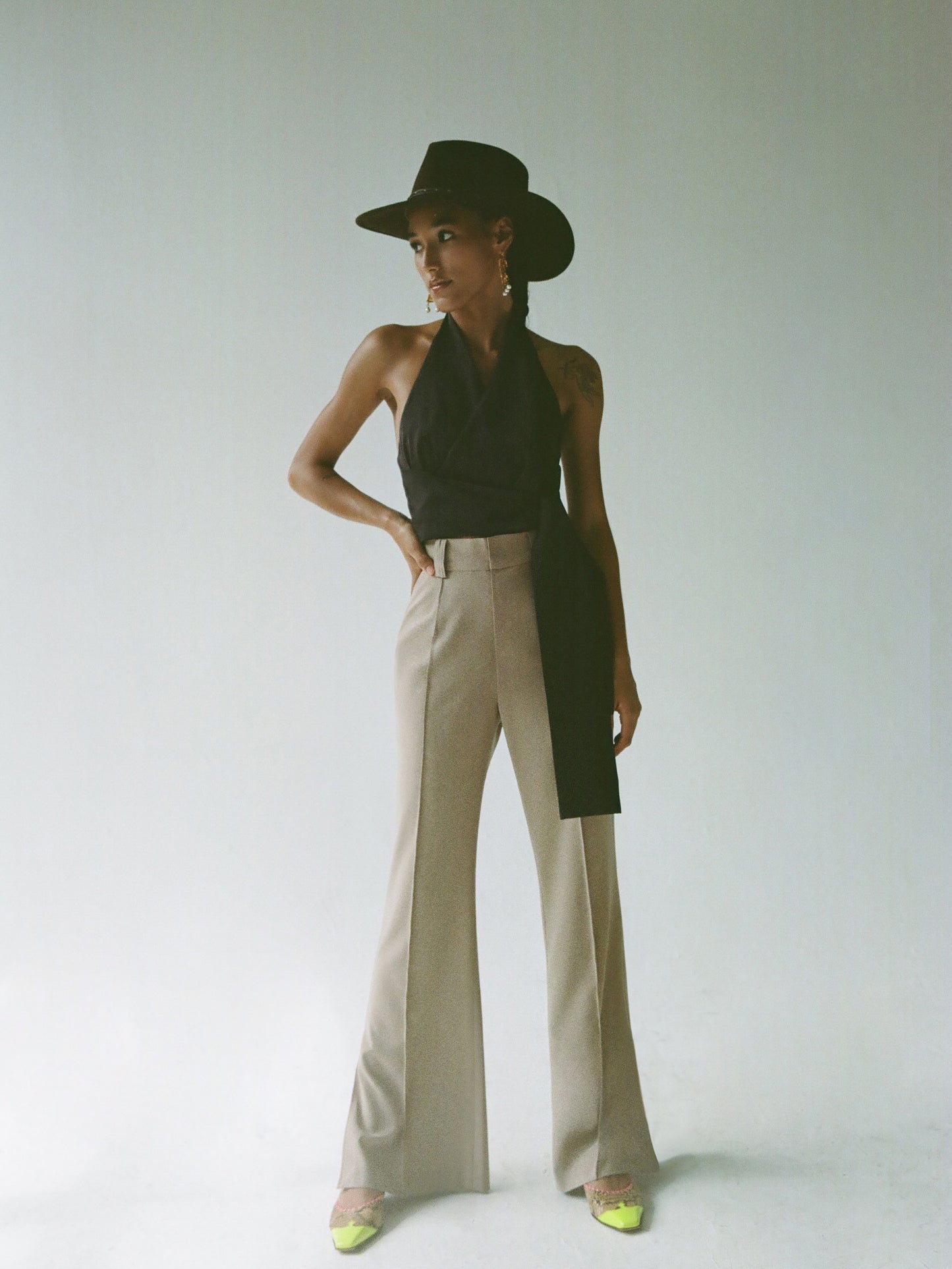 SEMO halter waist tie top