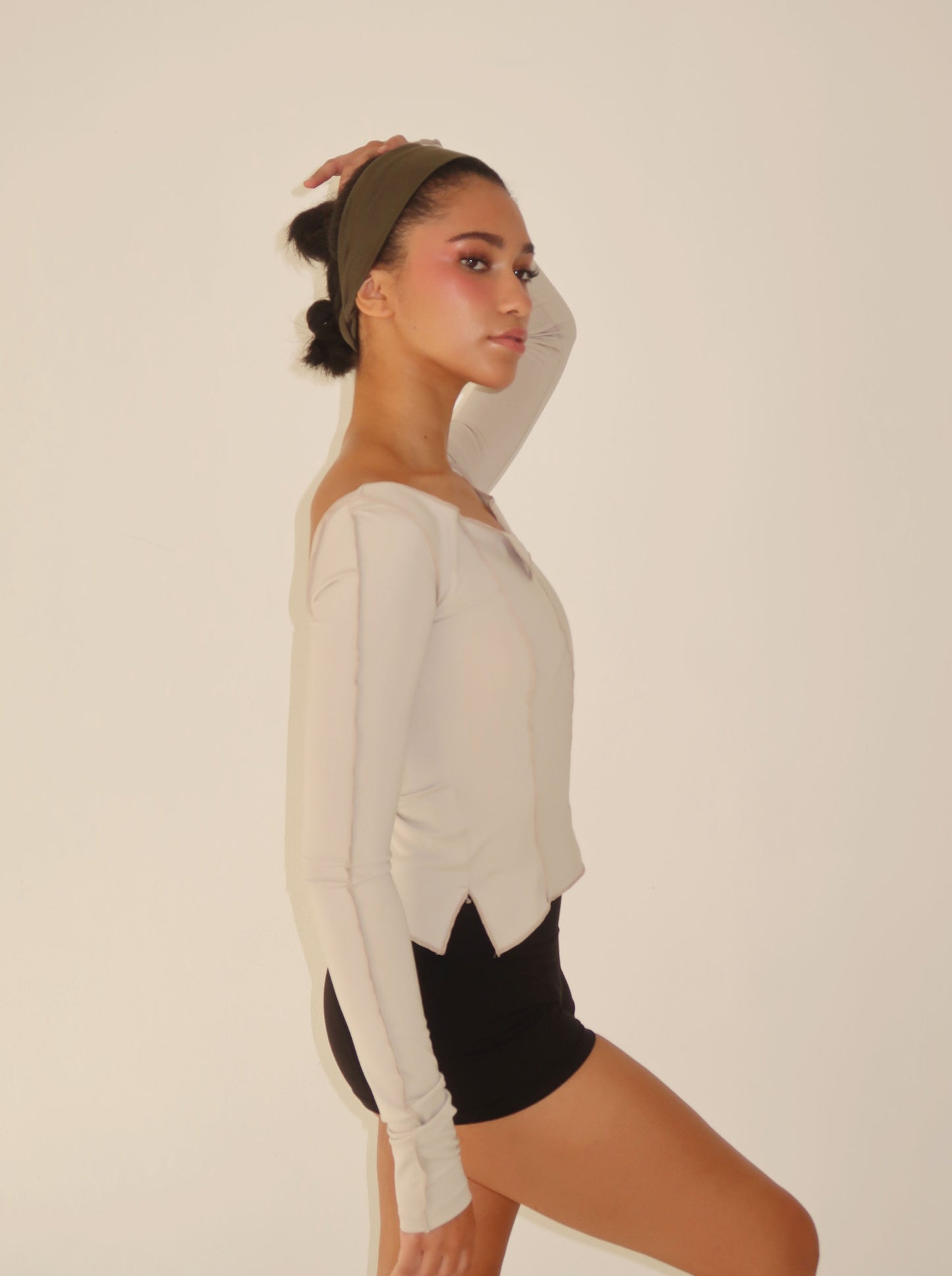 *new color* LAGOM LITE reversible top - cloud cream