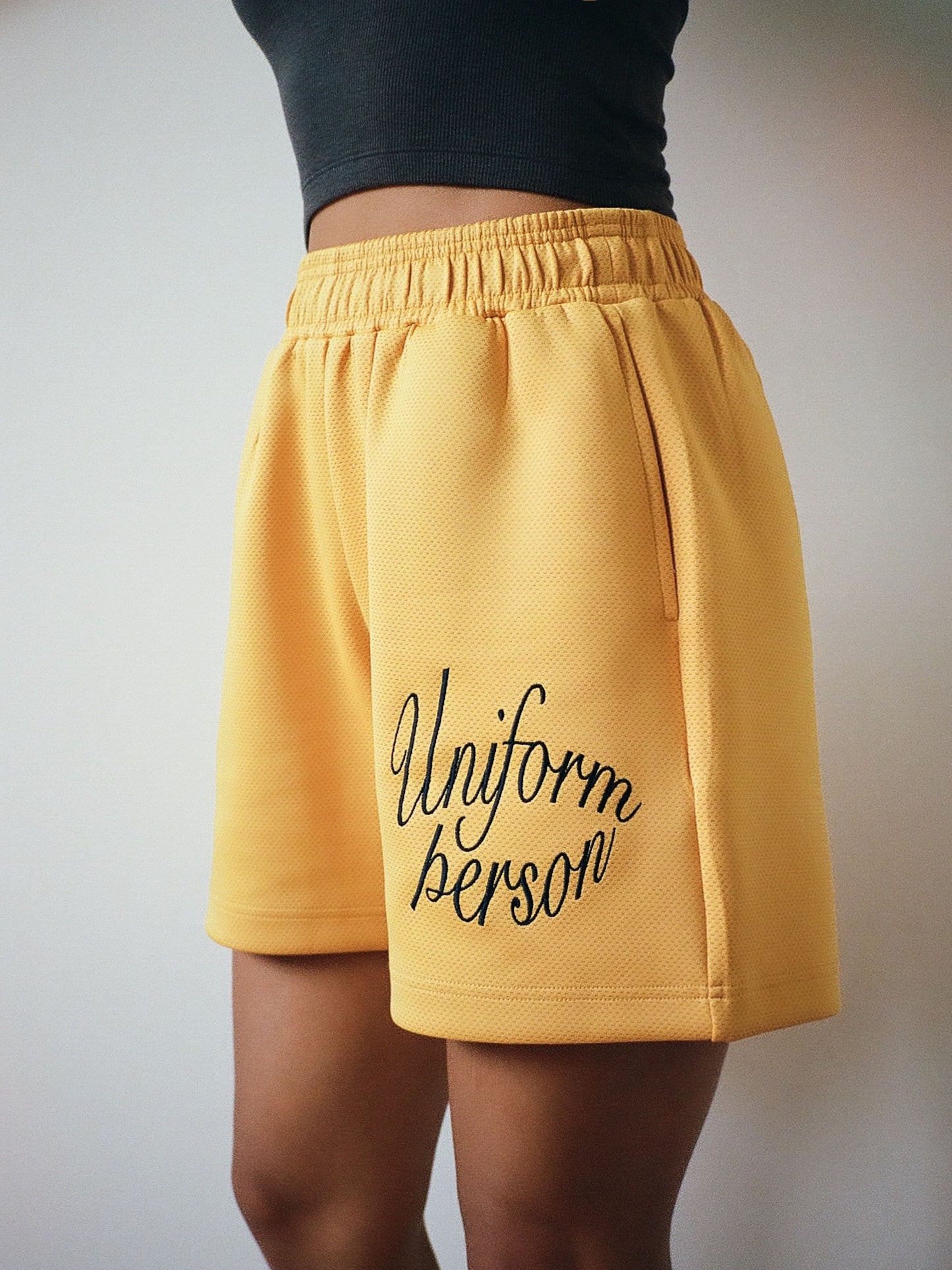 THE SHORTS - sunny yellow