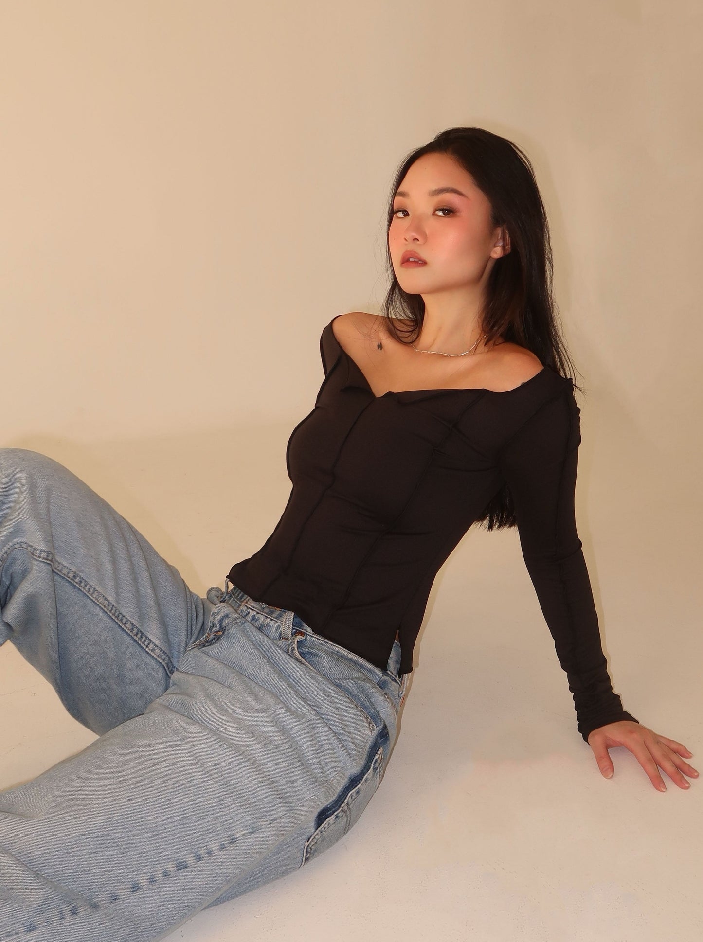 *3nd reorder* LAGOM LITE reversible top - black