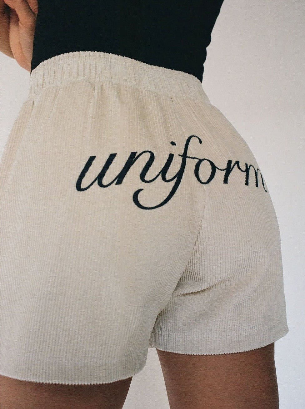 UNIFORM corduroy shorts - cream
