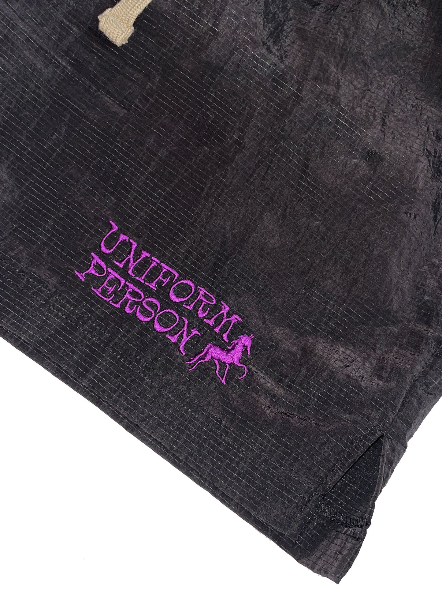 THE UNISEX RIPSTOP SHORTS - carbon black