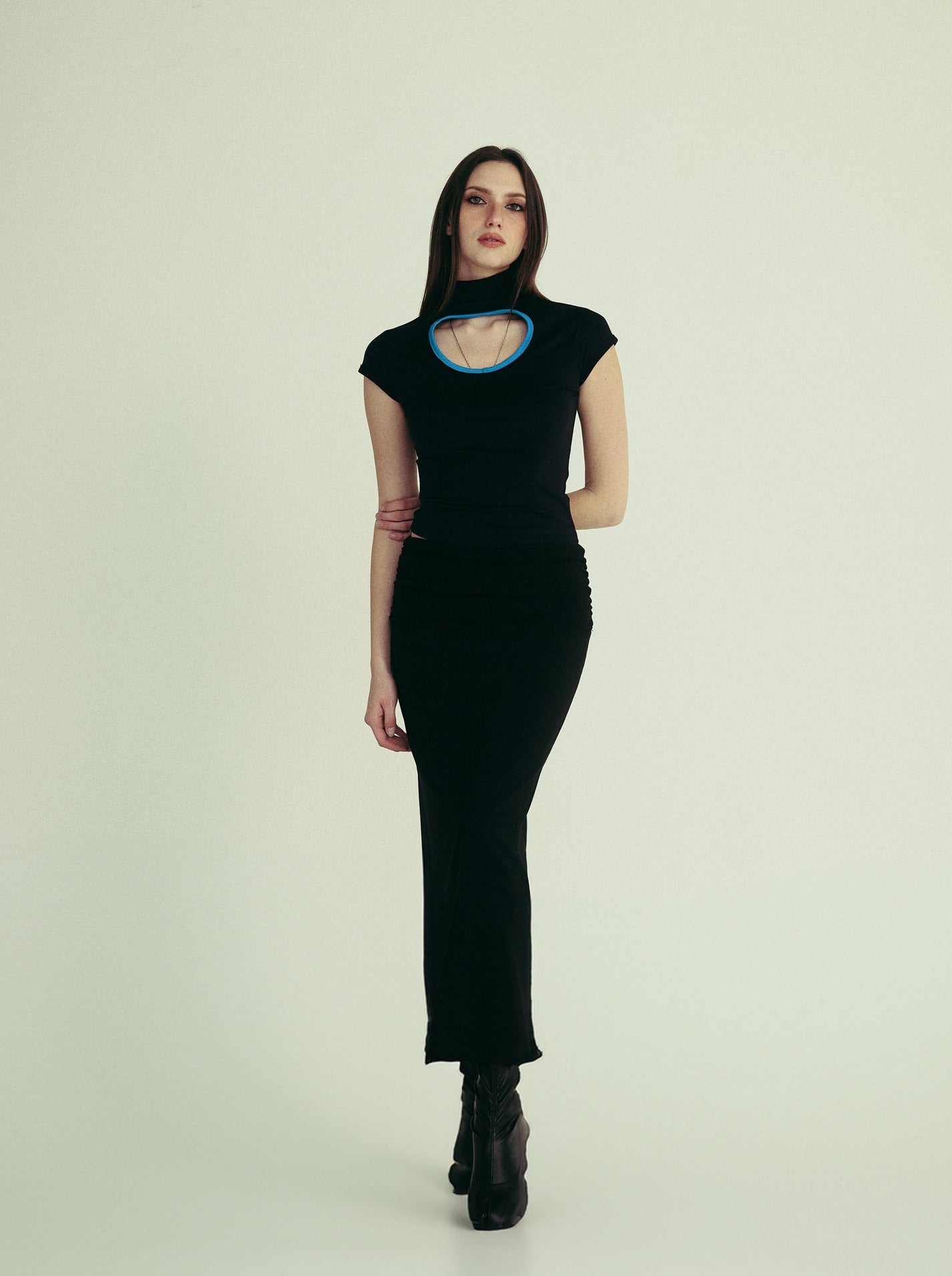 *sample sale* JANE skirt - onyx - uniform person