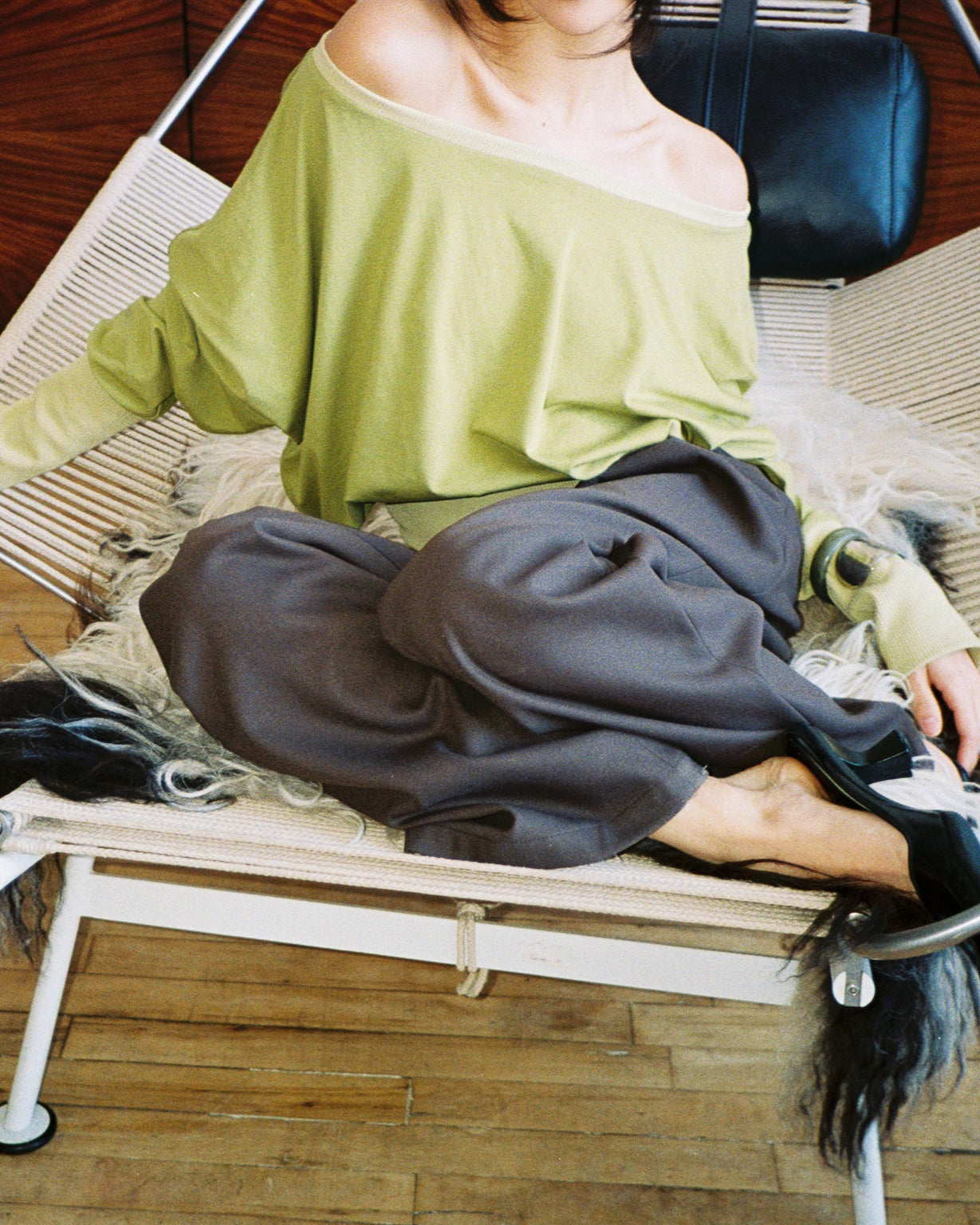 *8th restock* CARMEN top - pistachio - uniform person