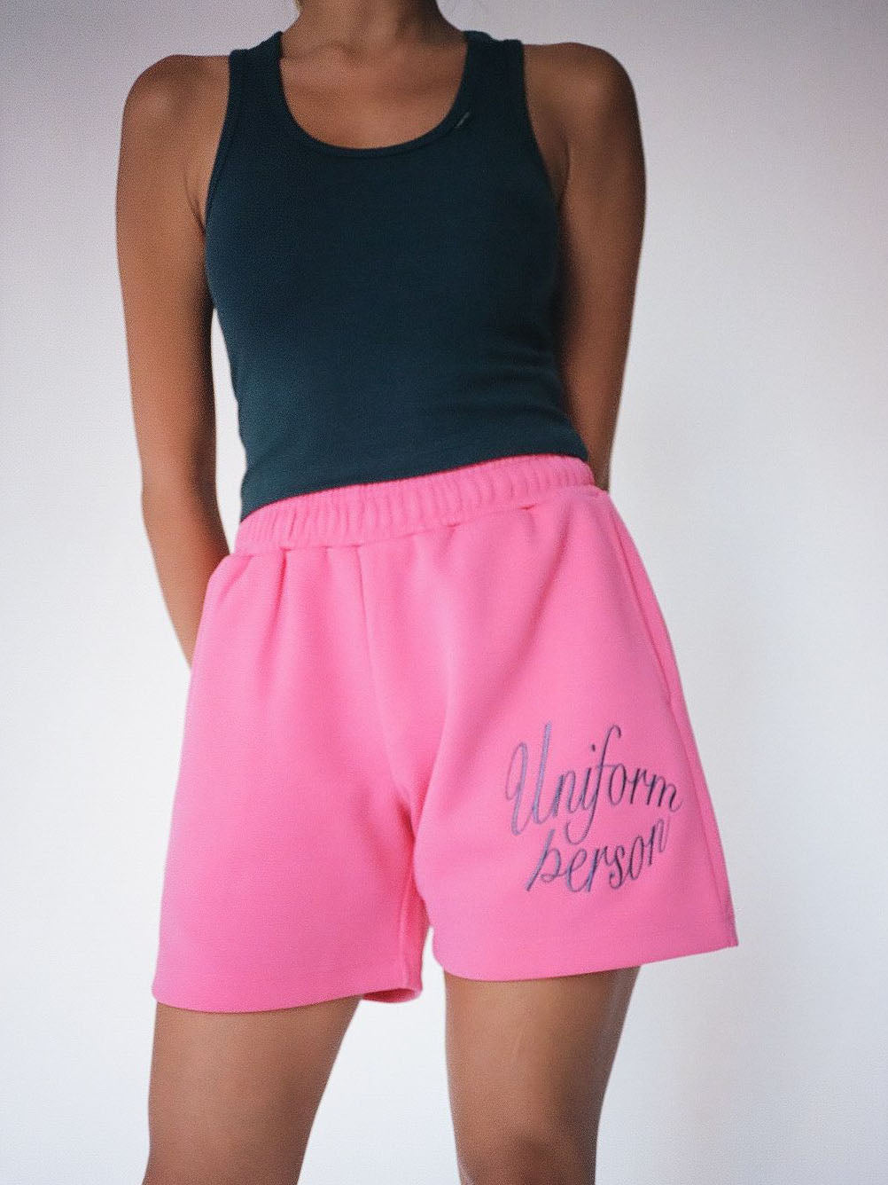 THE SHORTS - expensive pink